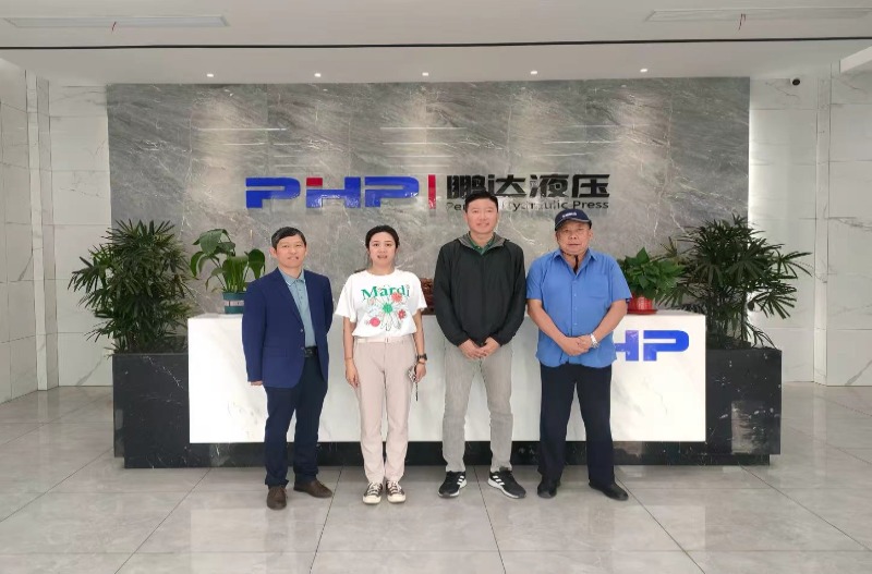 Indonesiaca Customers visita PHP ad Explore novas facultates pro SMC Press Cooperatione