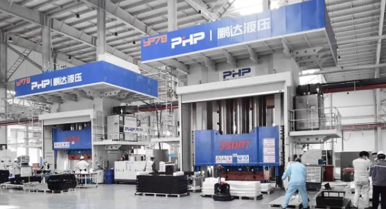 Composita Presses: Core Technologia Materiae Compositae Moderni Molding