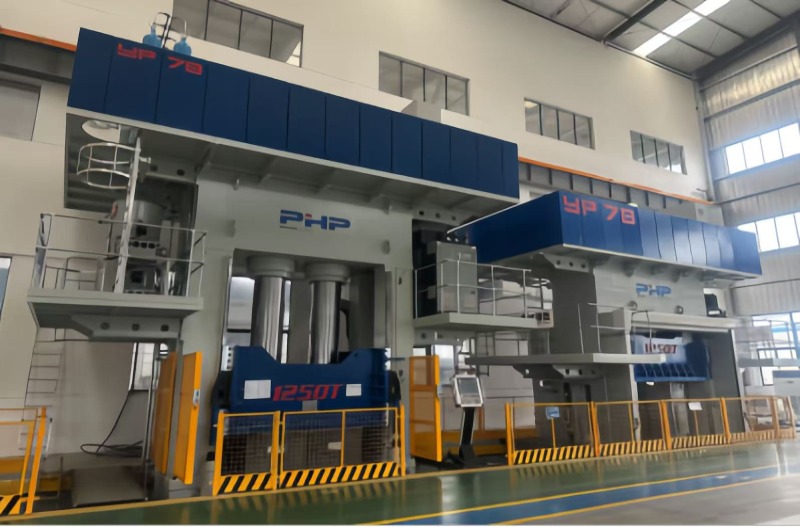Differentiae Inter CE Standard Hydraulic Presses et Domestica Standard Hydraulica Presses